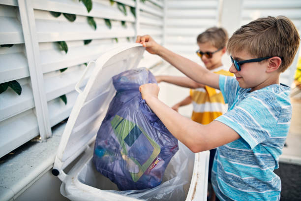 Best Commercial Junk Removal  in Edwardsburg, MI