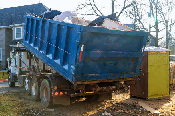 Best Professional Junk Removal  in Edwardsburg, MI